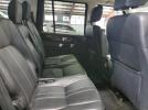 Land Rover LR4 Image 11