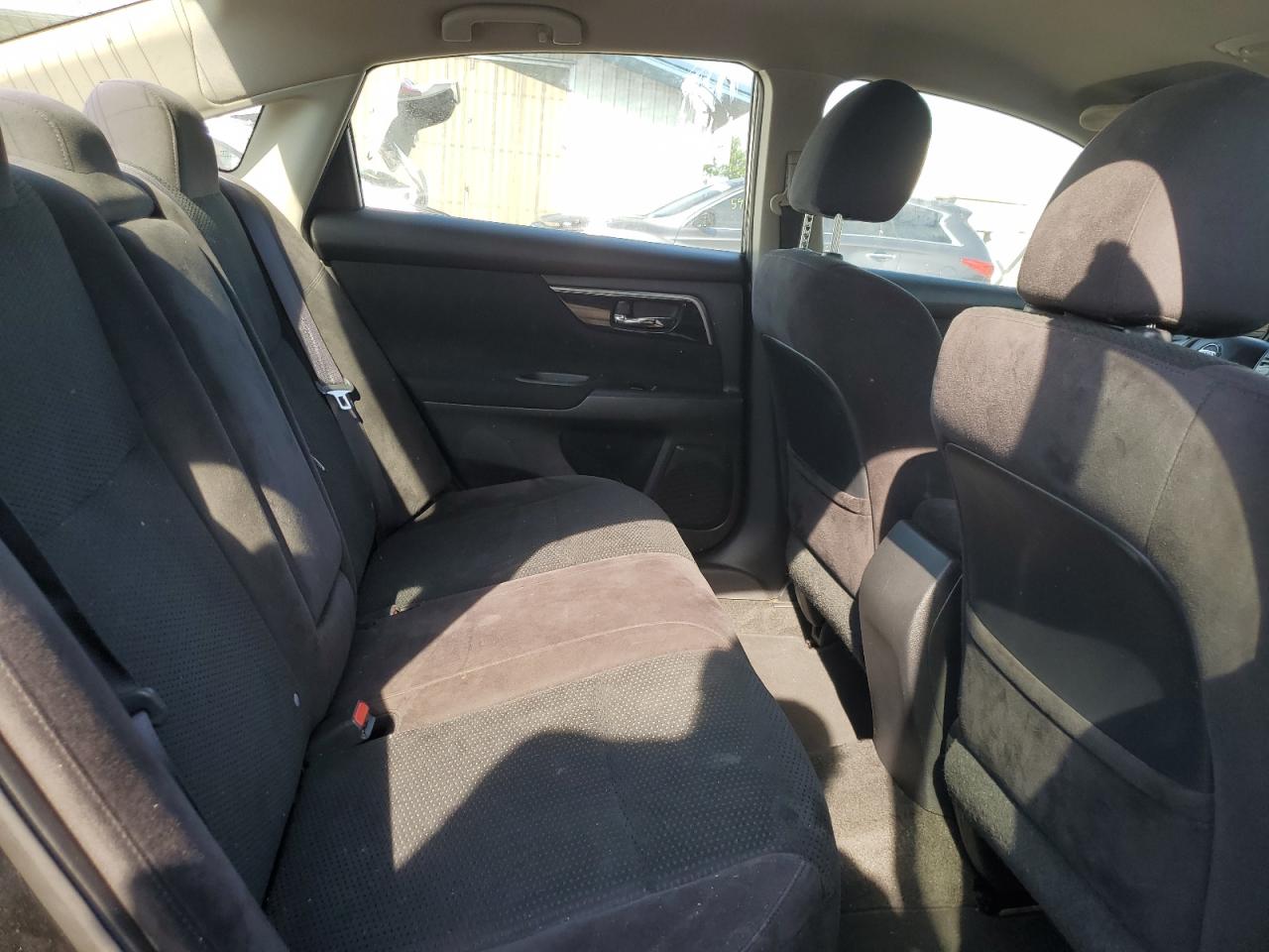 Nissan Altima 2.5 Image 12