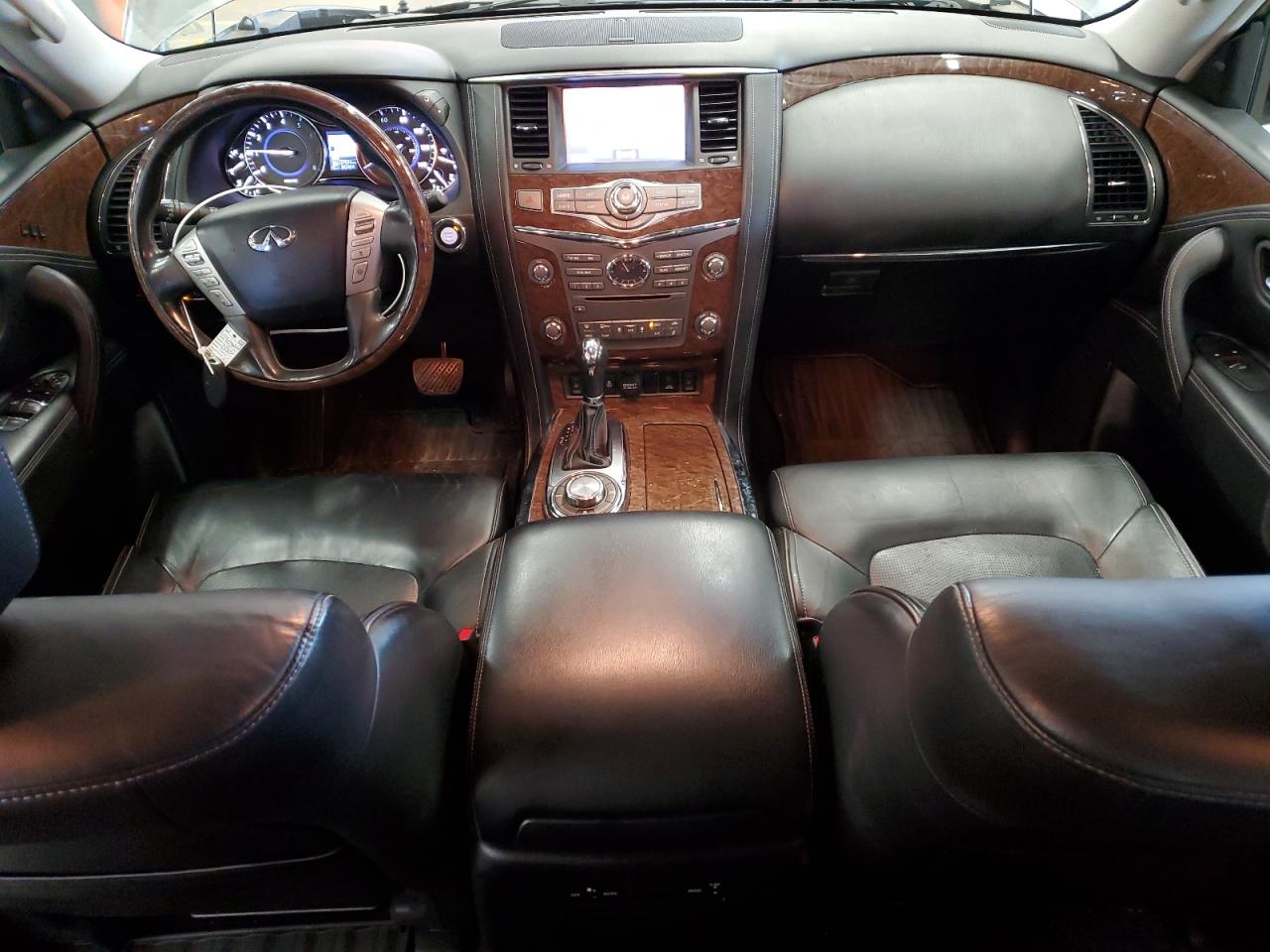 Infi QX80 Base Image 10