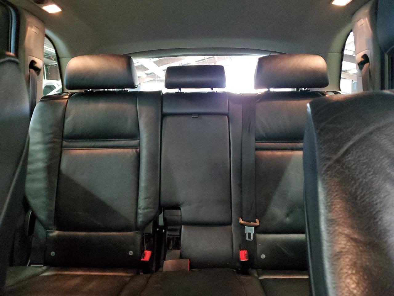 BMW X Series Xdrive30i Image 3