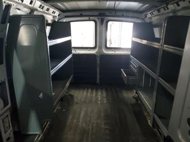 Chevrolet Express Image 11