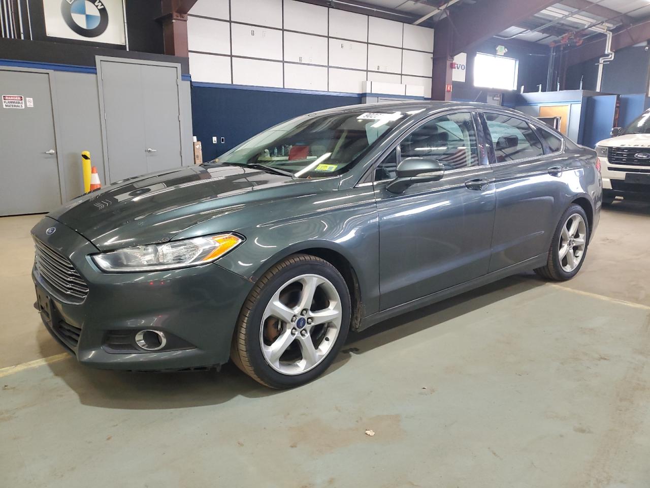 Ford Fusion Se Image 1