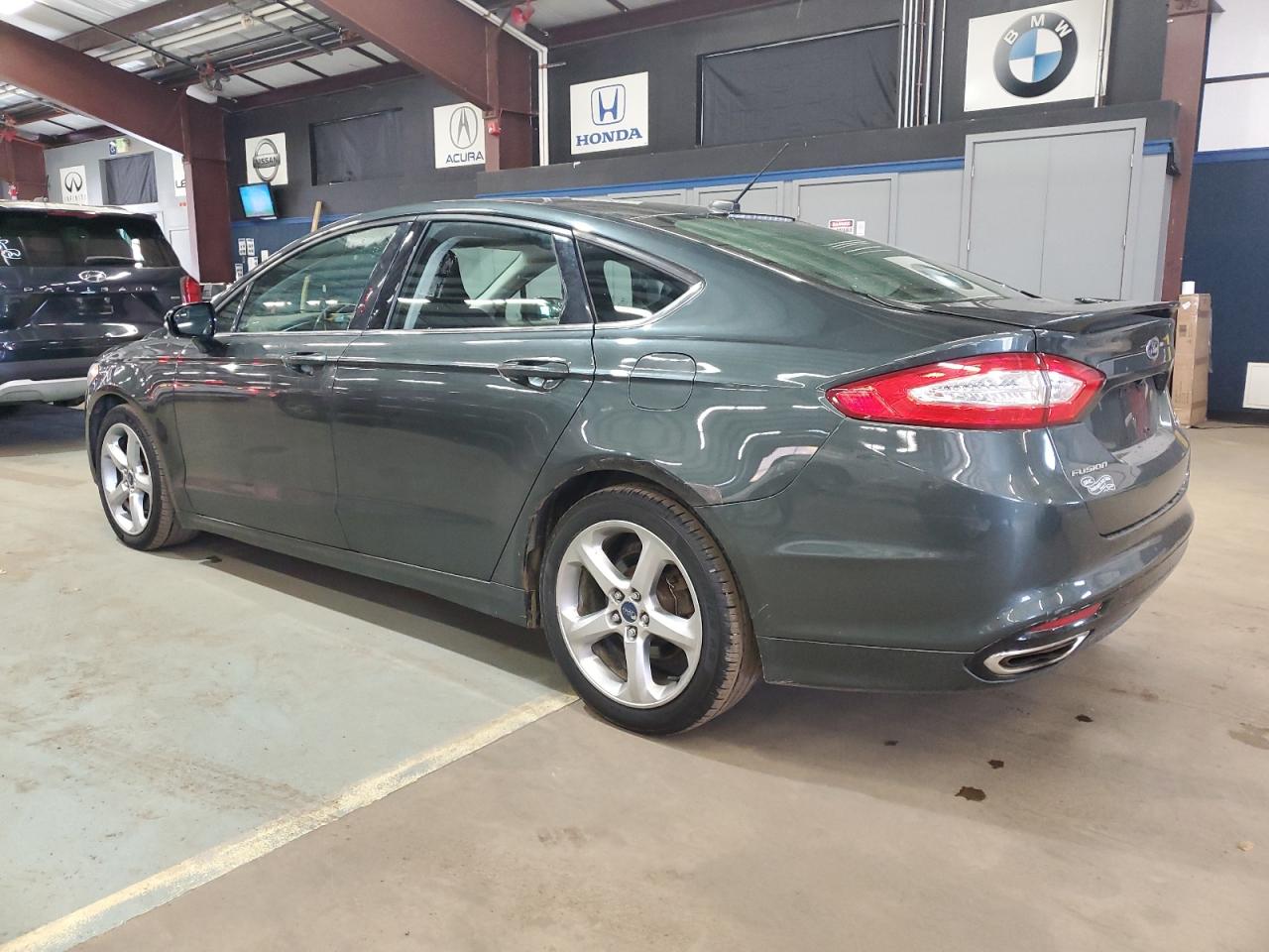 Ford Fusion Se Image 6
