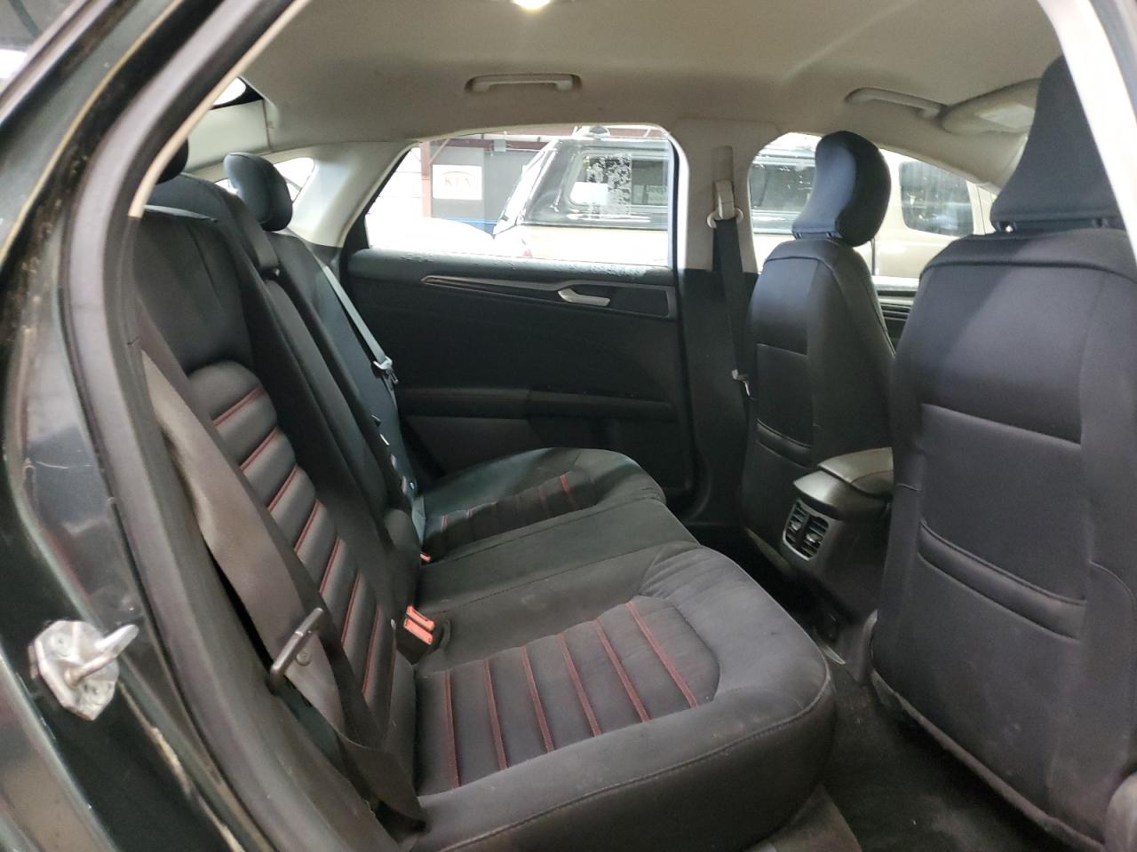 Ford Fusion Se Image 5