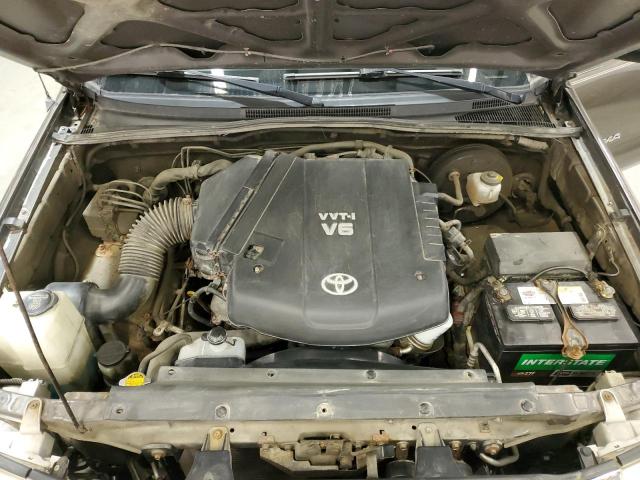 Toyota Tacoma Access Cab Image 6