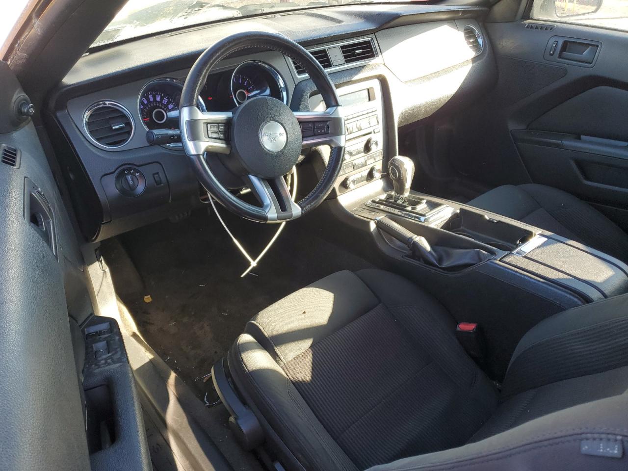 Ford Mustang Image 5