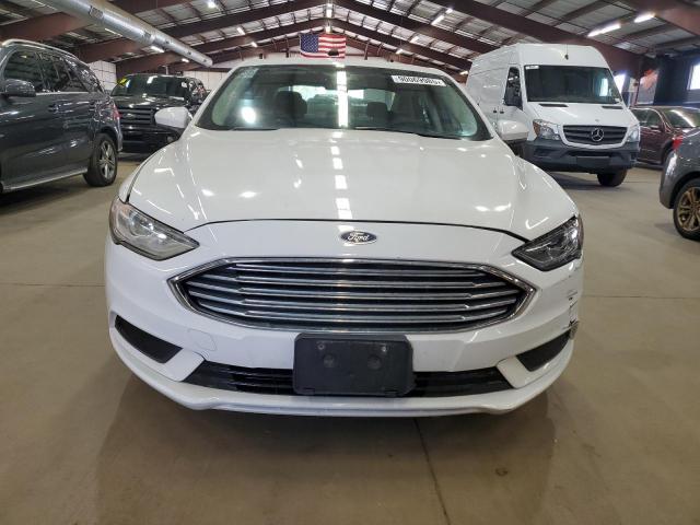 Ford Fusion Se Image 5