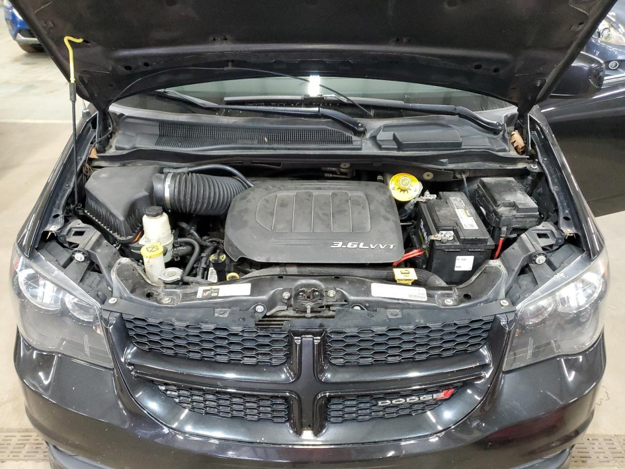 Dodge Caravan Gt Image 11