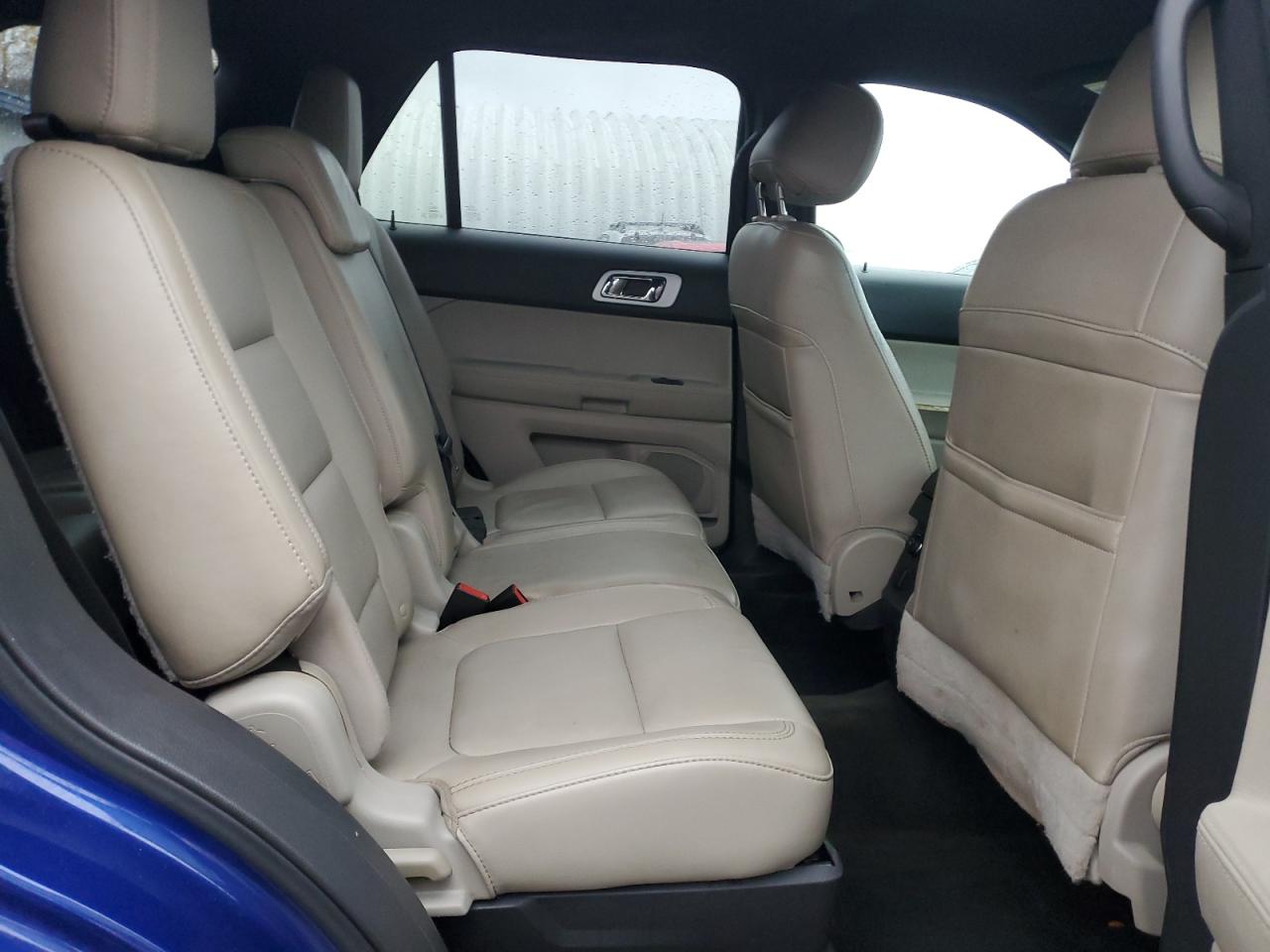 Ford Explorer Xlt Image 6