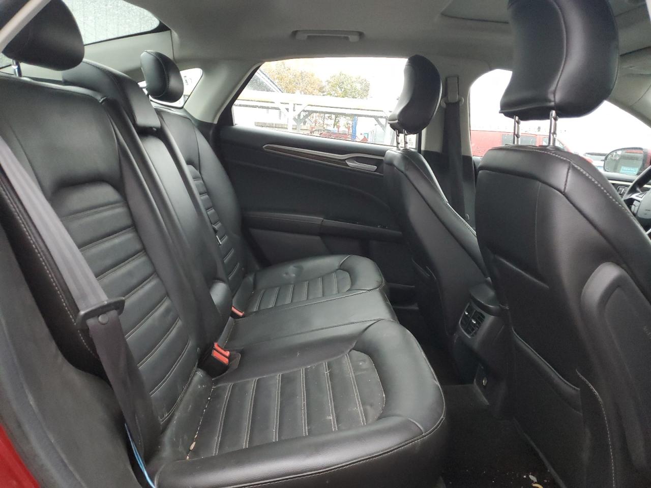 Ford Fusion Se Image 5