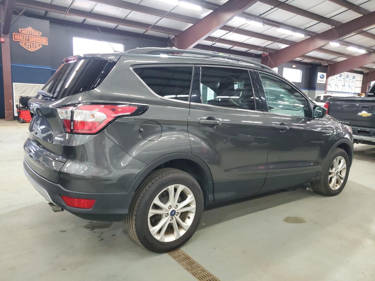 Ford Escape Se Image 3