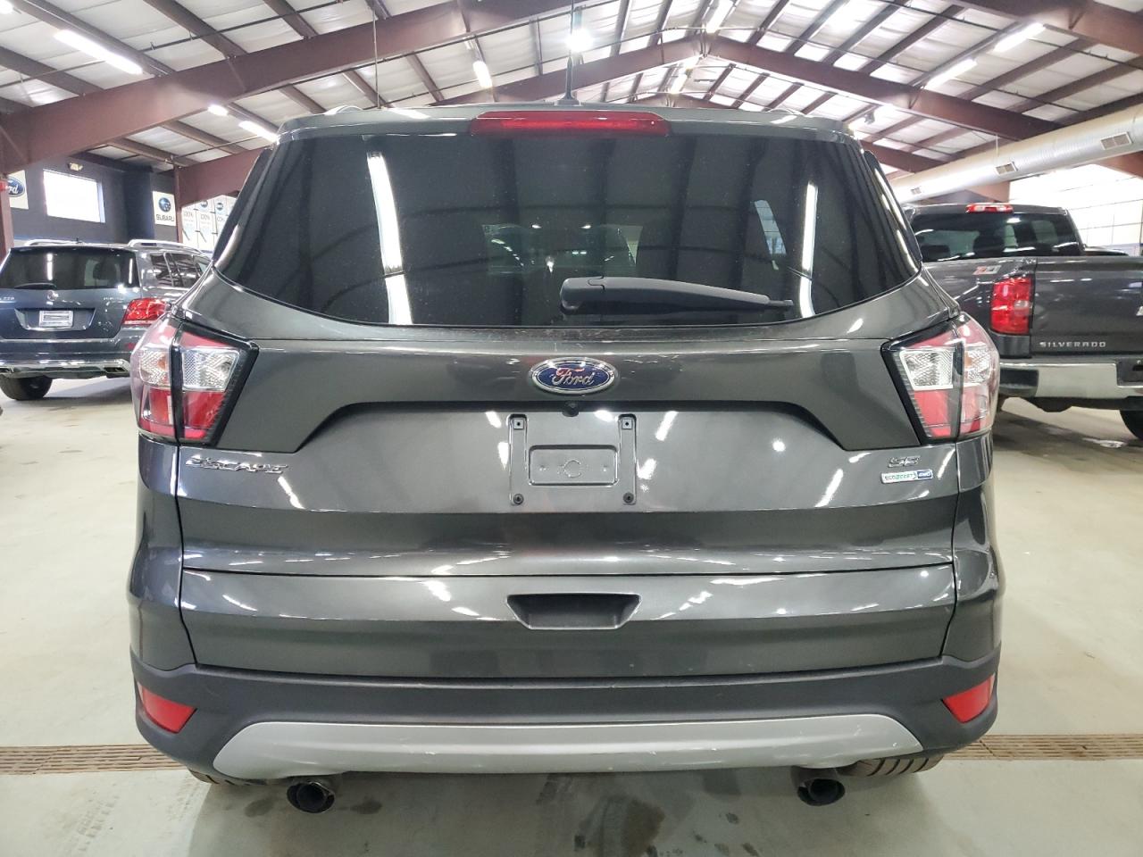 Ford Escape Se Image 6