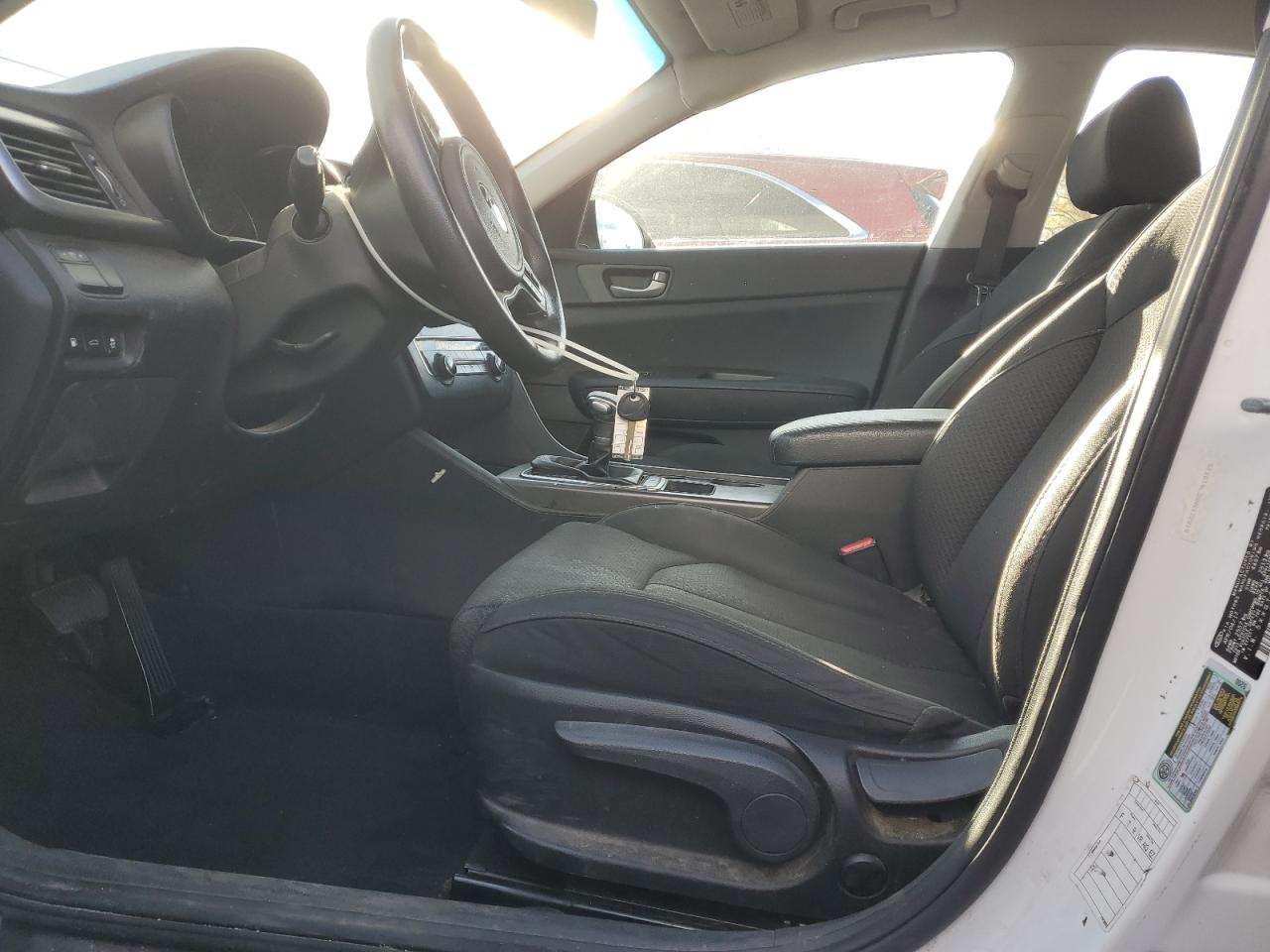 Kia Optima Lx Image 4