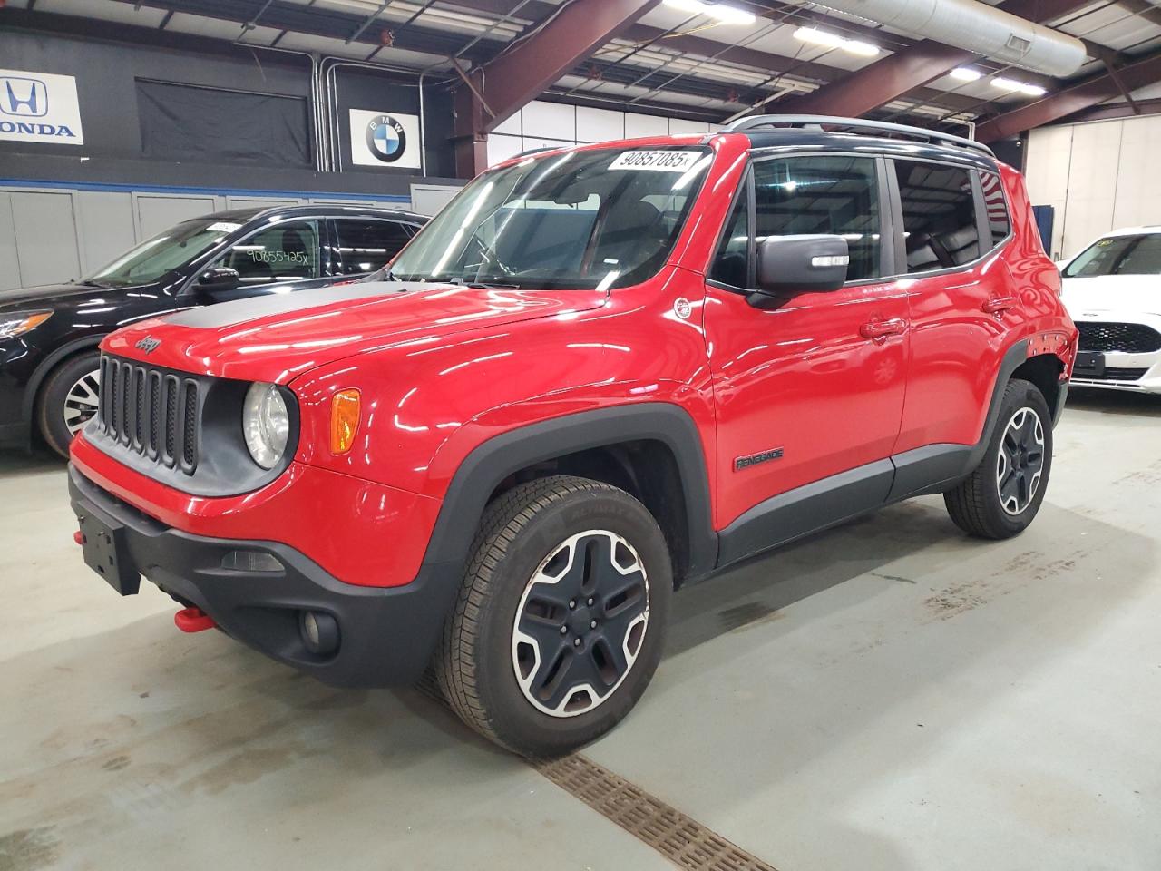 Jeep Renegade Trailhawk Image 1