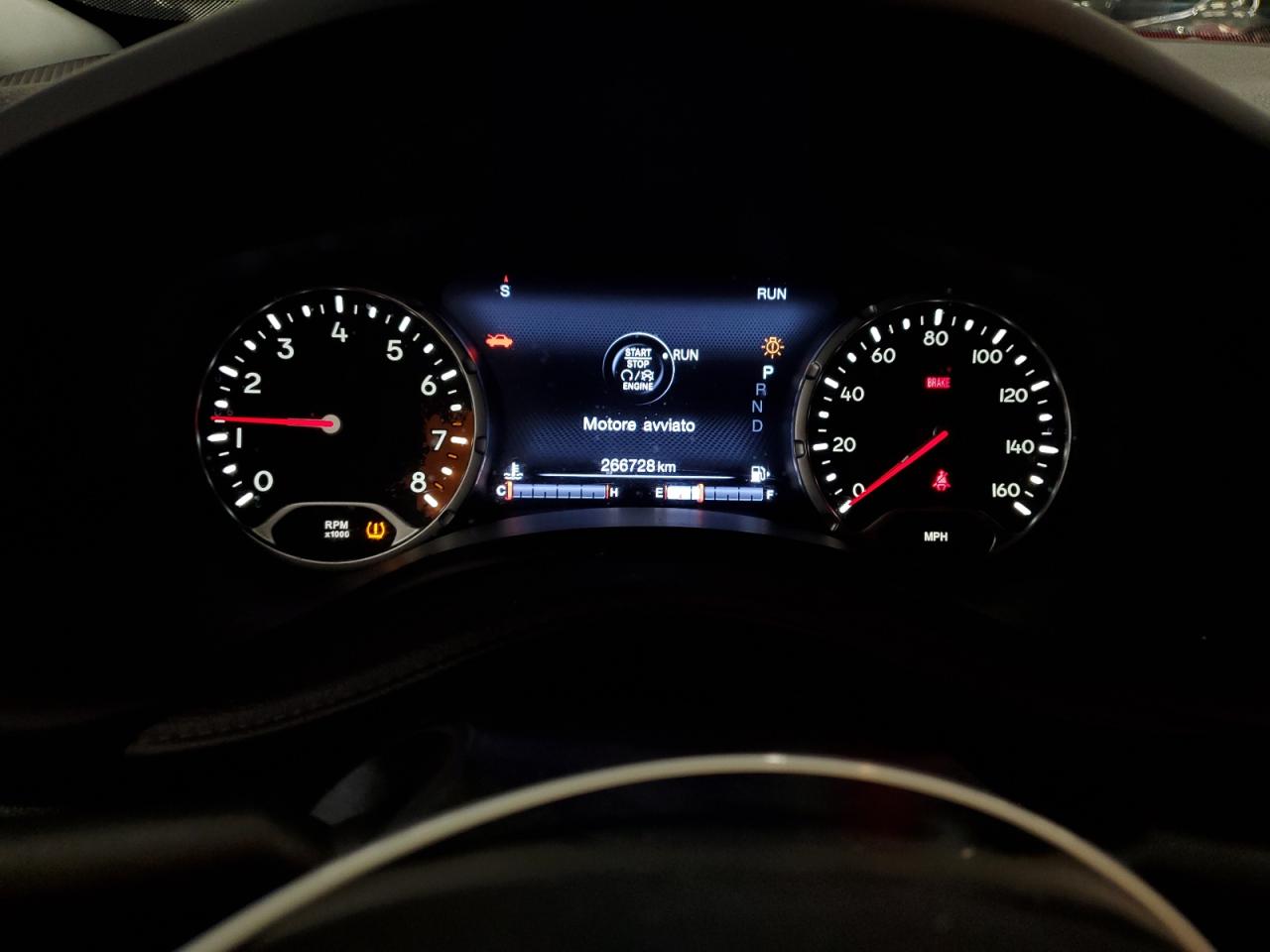 Jeep Renegade Trailhawk Image 7