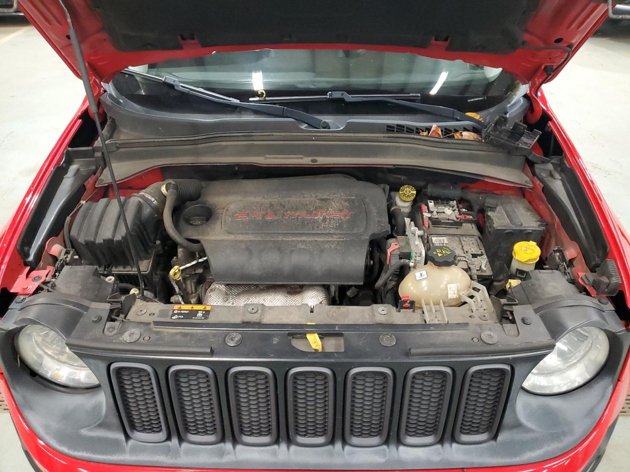 Jeep Renegade Trailhawk Image 9