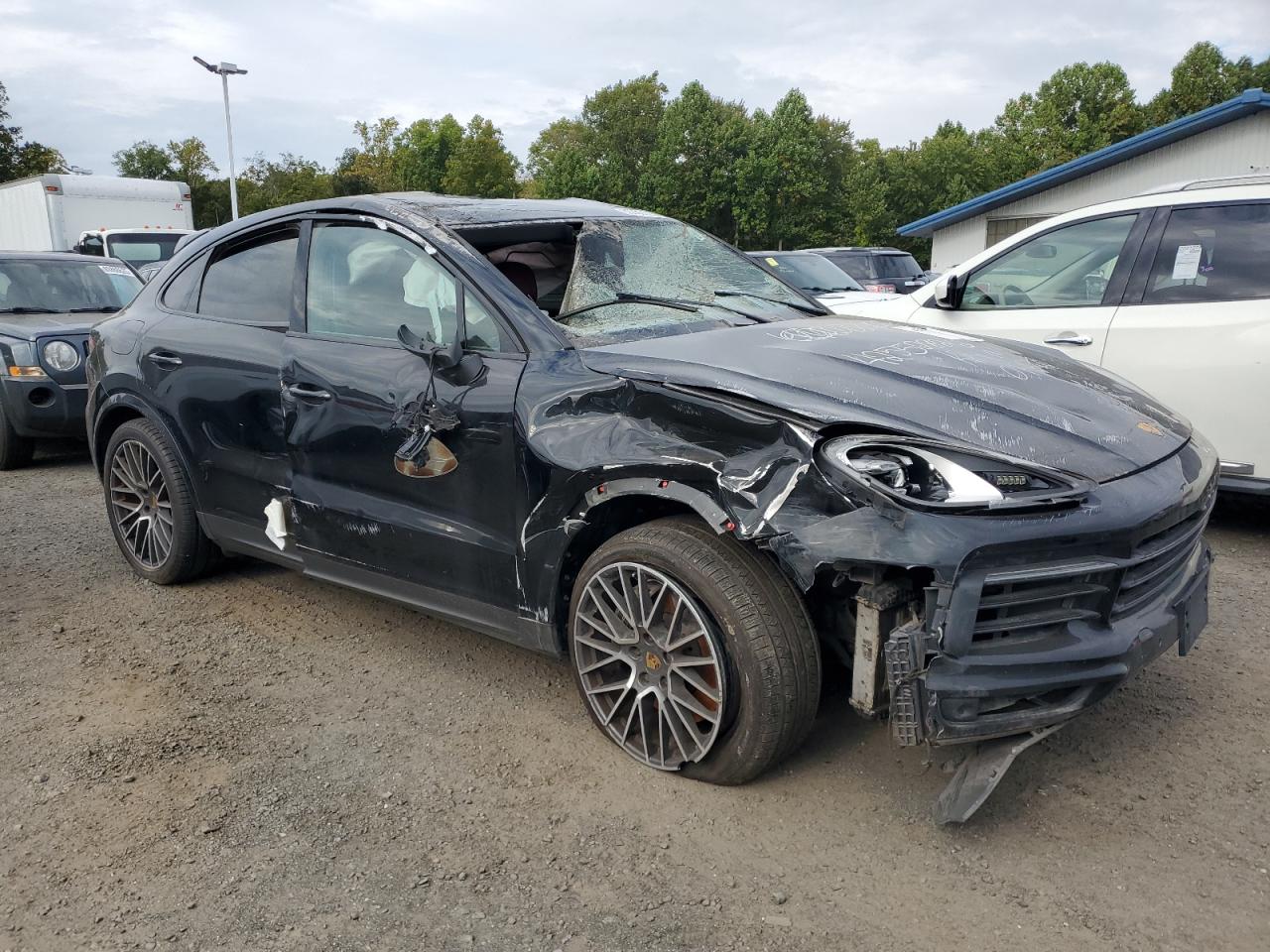 Pors Cayenne Coupe Image 7