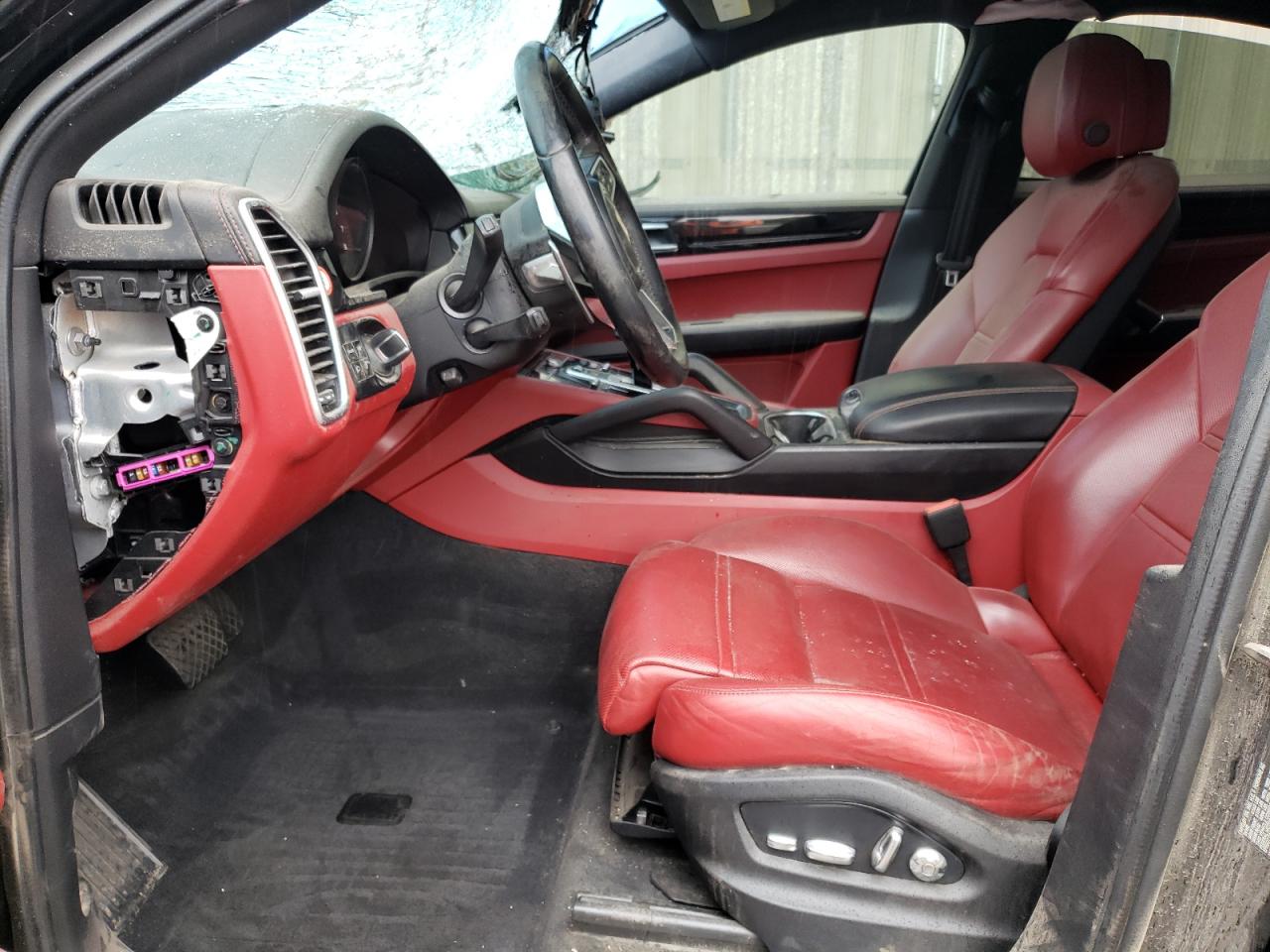 Pors Cayenne Coupe Image 3