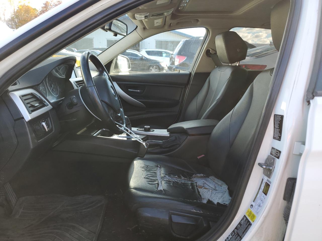 BMW 3 Series I Xdrive Image 4