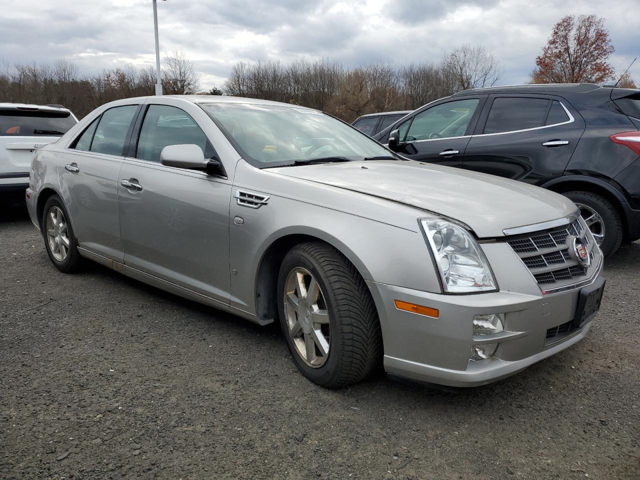 Cadillac STS Image 11