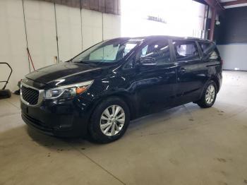  Salvage Kia Sedona