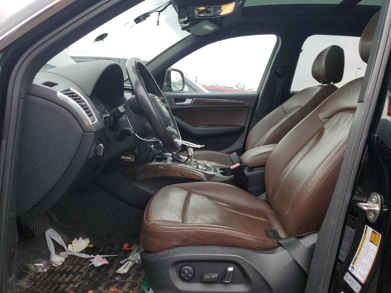 Audi Q5 Premium Plus Image 13