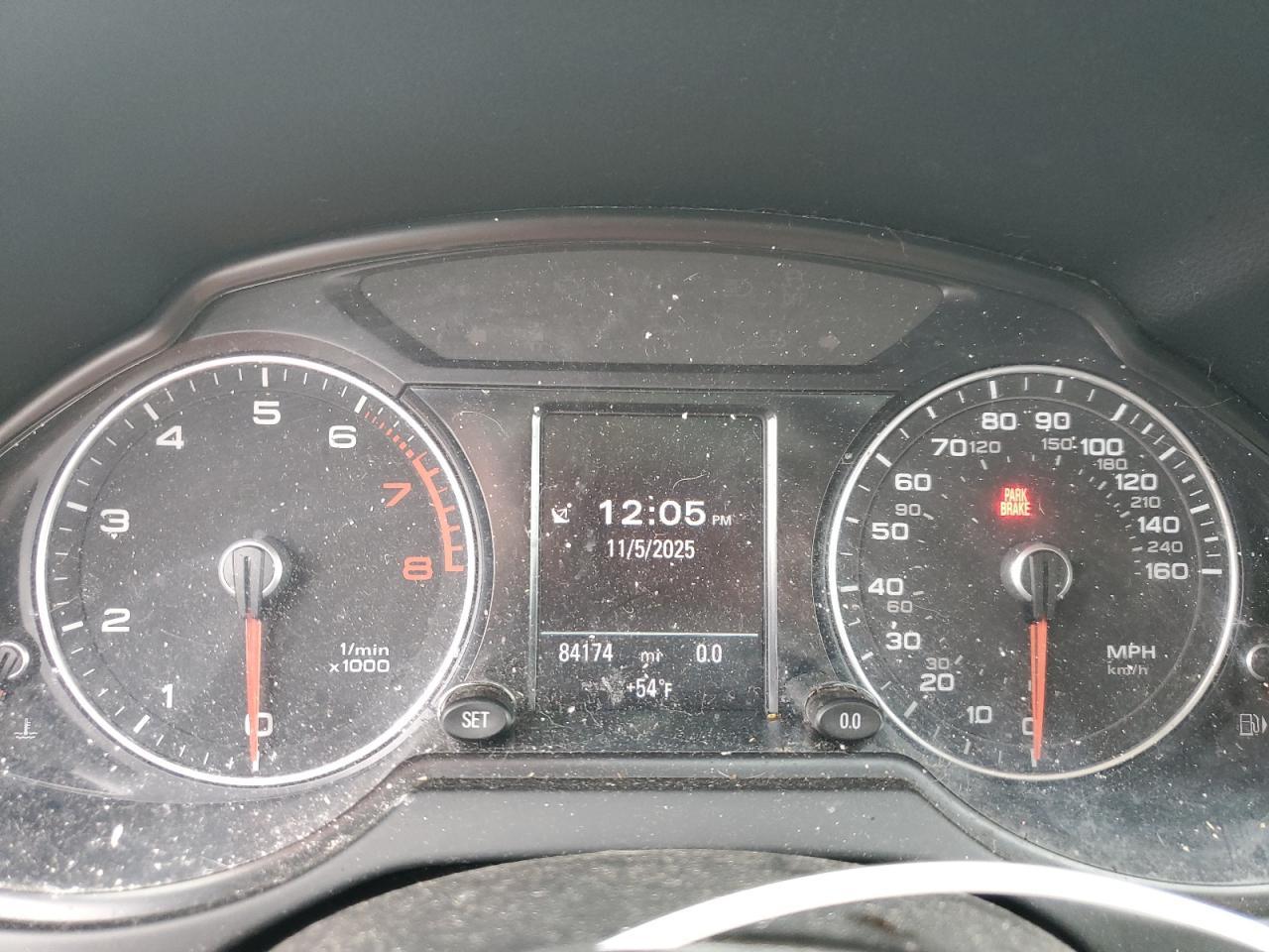 Audi Q5 Premium Plus Image 10