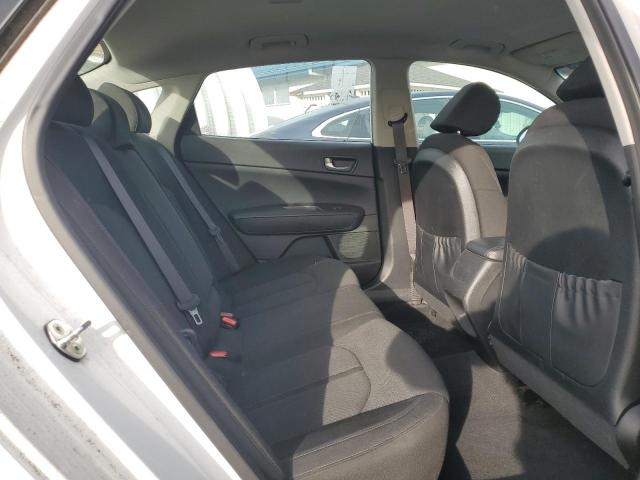 Kia Optima Lx Image 8