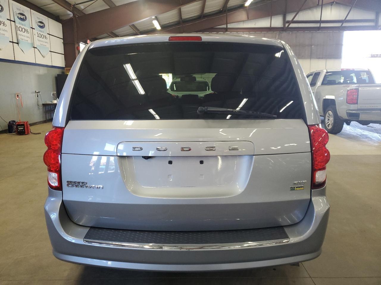 Dodge Caravan Sxt Image 7