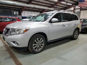  Salvage Nissan Pathfinder