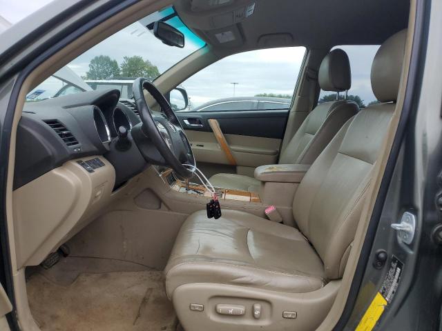 Toyota Highlander Hybrid Limited Image 12