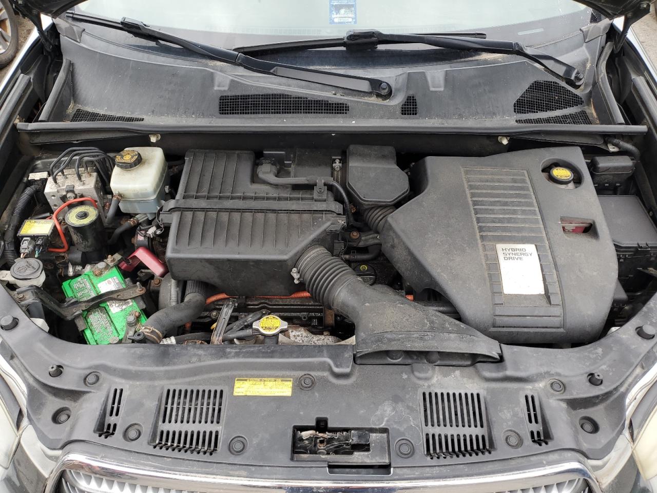 Toyota Highlander Hybrid Limited Image 2