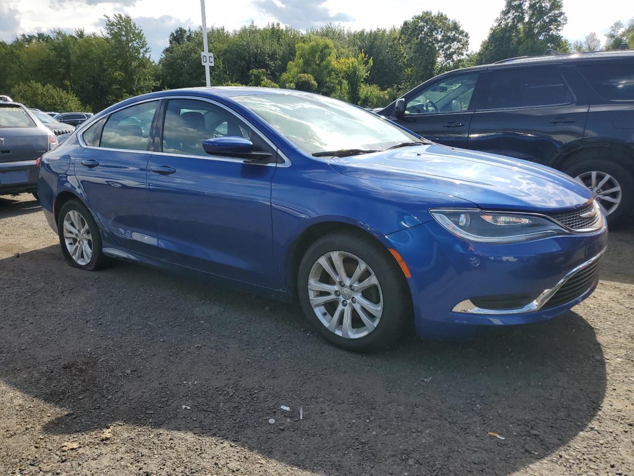 Chrysler 200 Limited Image 7