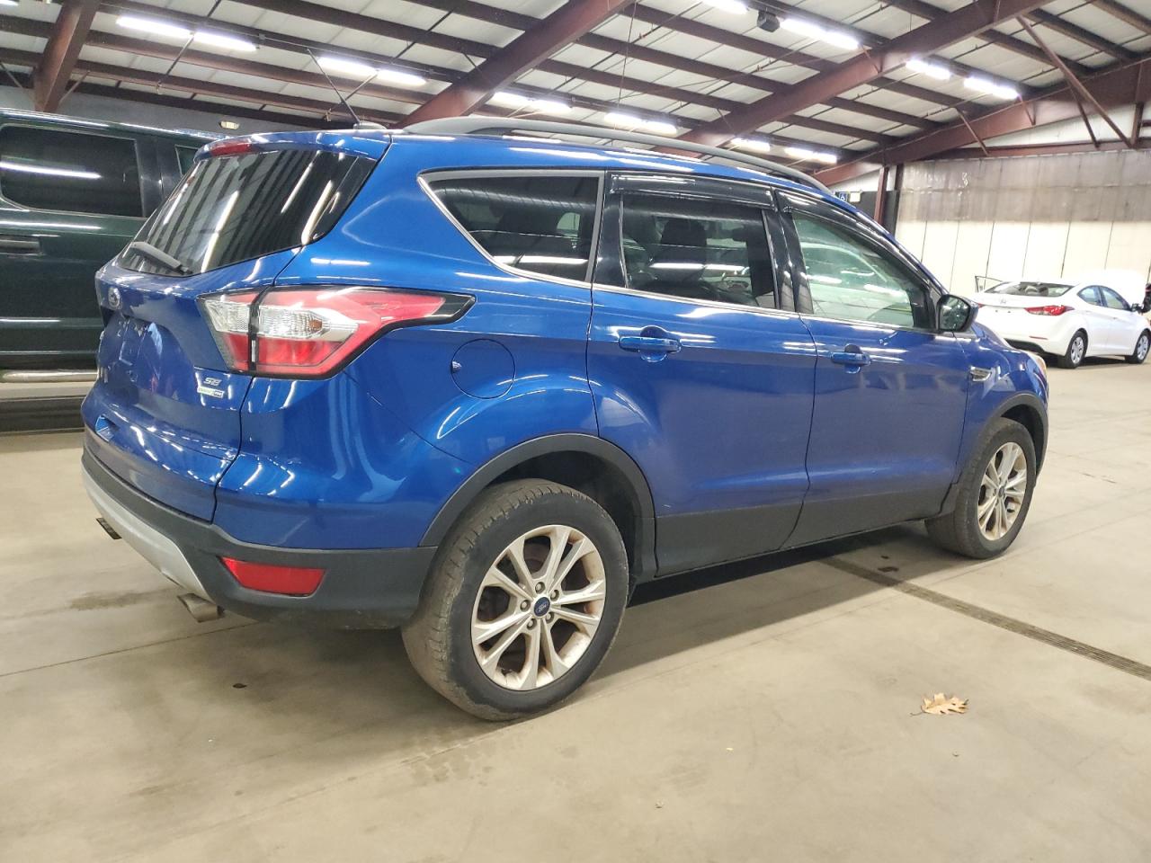 Ford Escape Se Image 2
