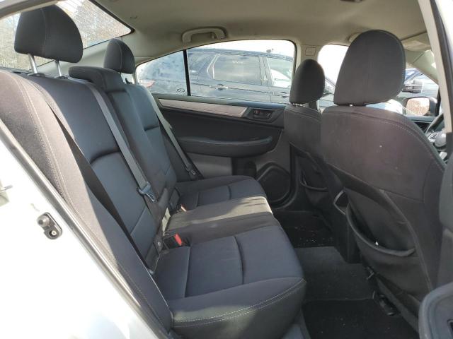 Subaru Legacy 2.5i Image 11
