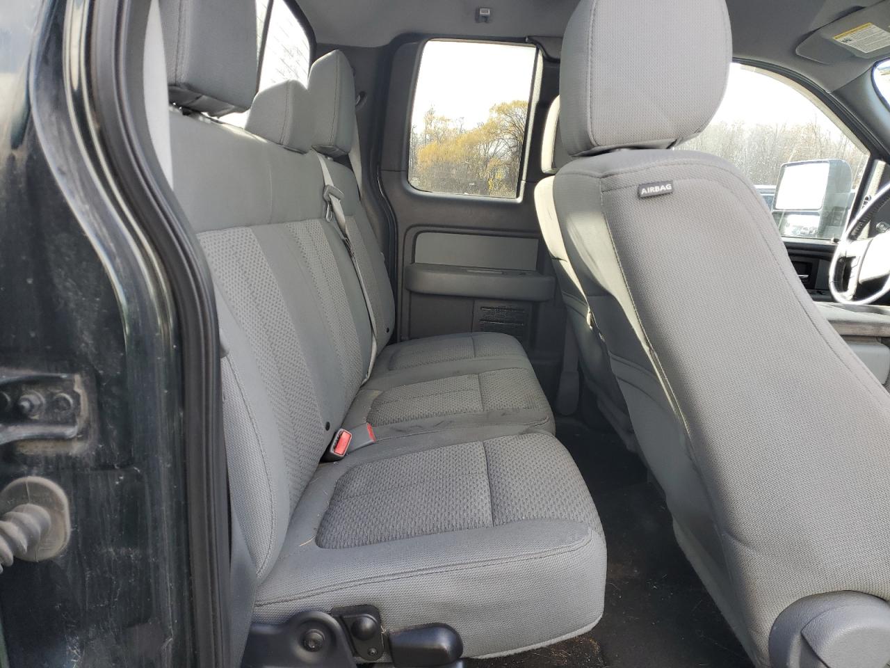 Ford F-150 Super Cab Image 7