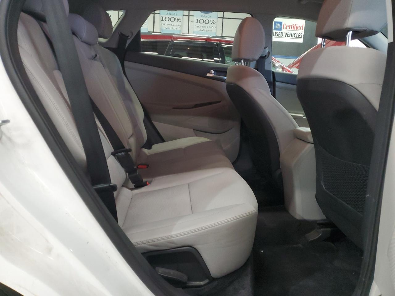 Hyundai TUCSON Limited Image 10