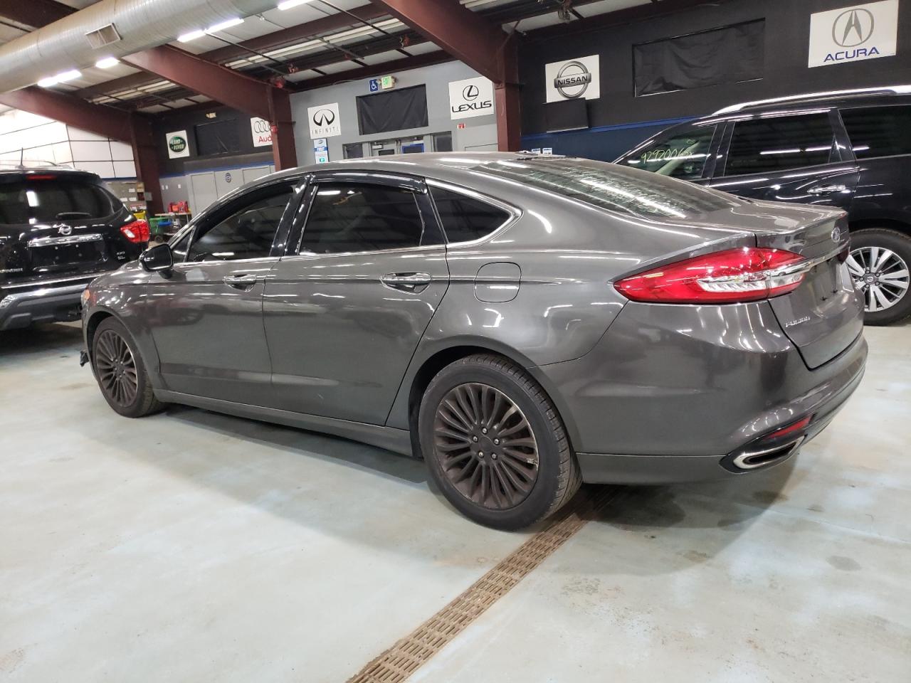 Ford Fusion Se Image 2