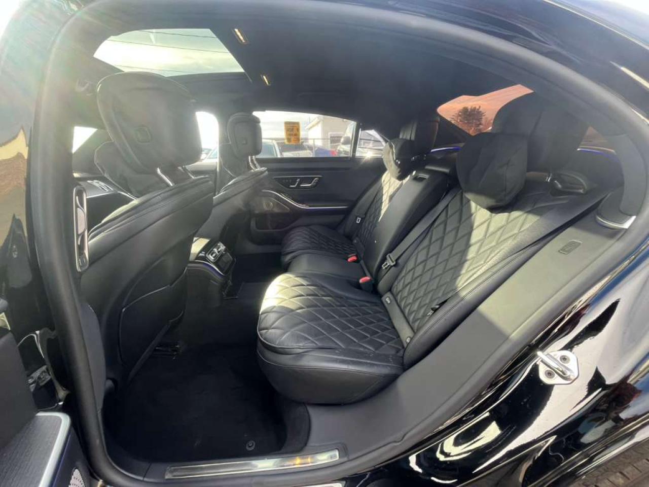 Mercedes-Benz S-Class 580 4matic Image 3