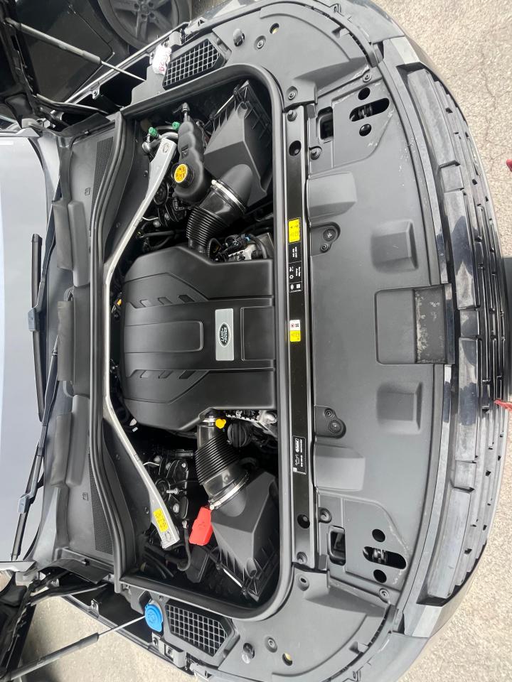 Land Rover Range Rover Autobiography Image 7