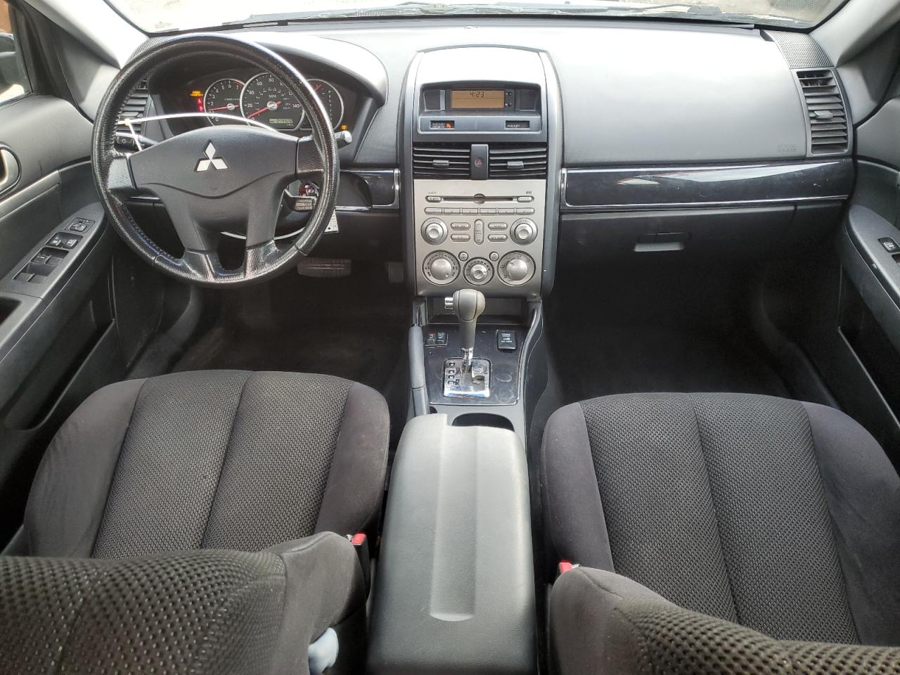 Mitsubishi Galant Es Image 9