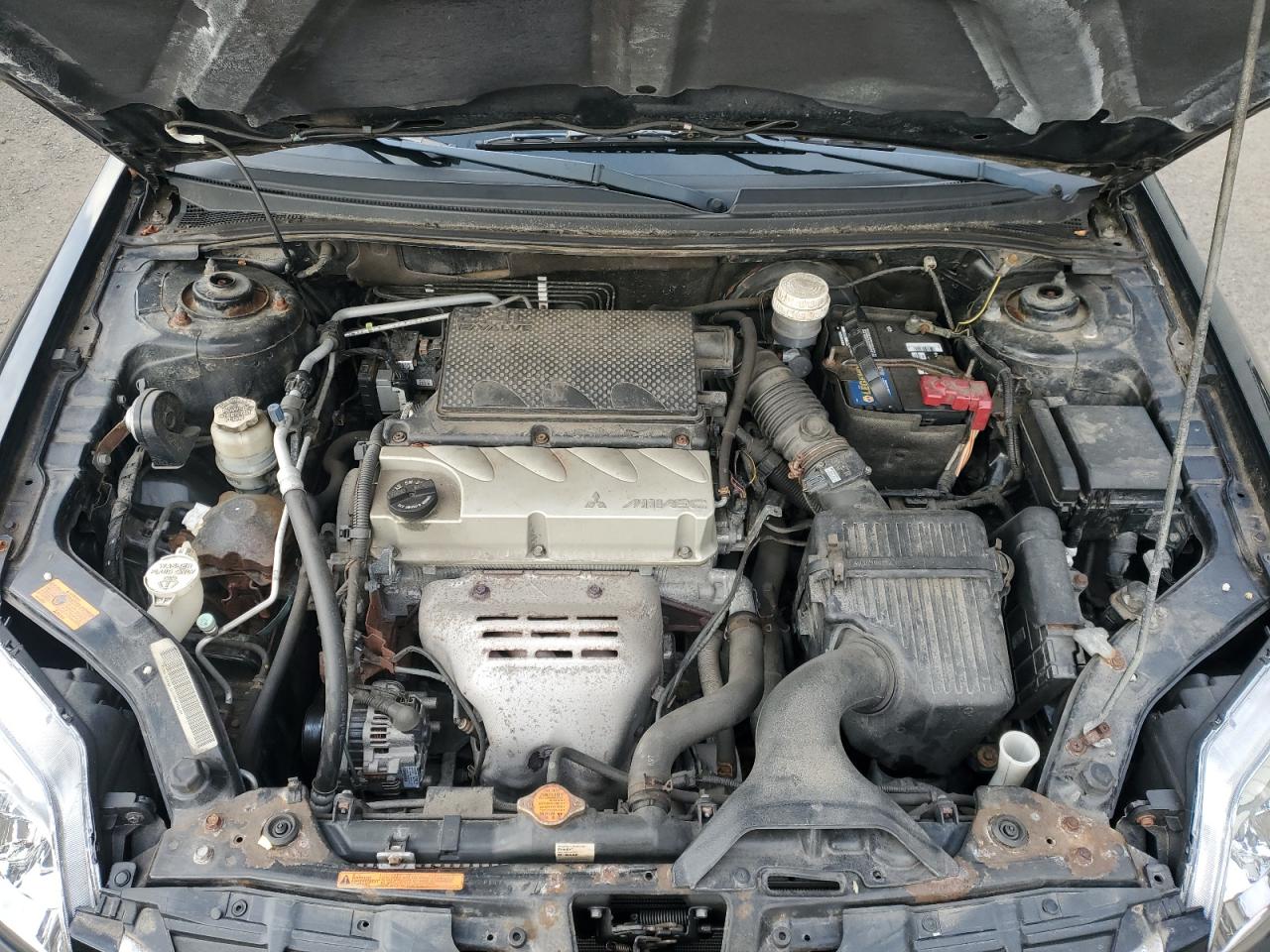 Mitsubishi Galant Es Image 12