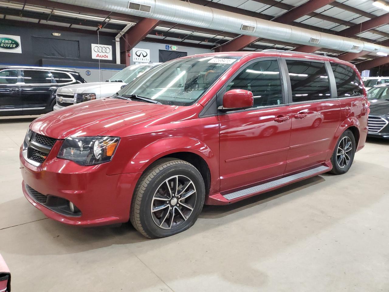 Dodge Caravan R/t Image 1