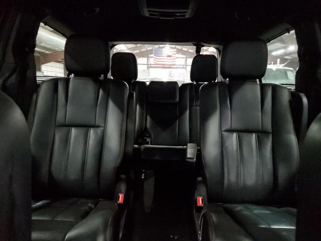 Dodge Caravan R/t Image 6