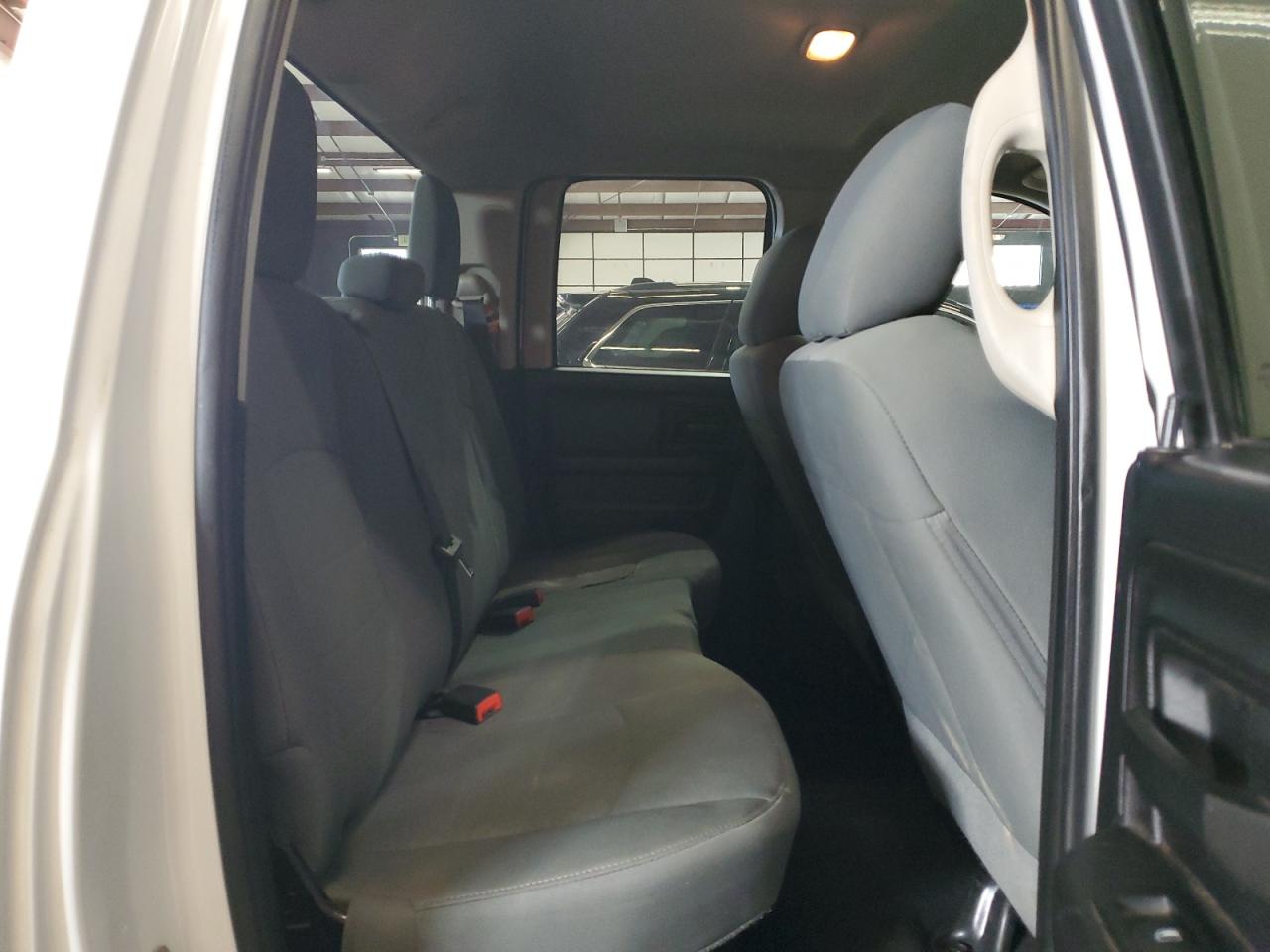 Ram 1500 St Image 12