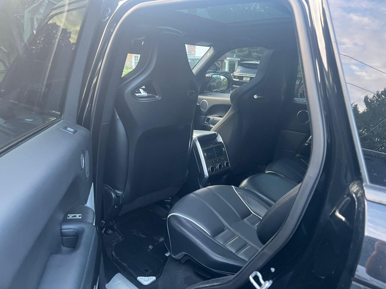 Land Rover Range Rover Svr Image 6