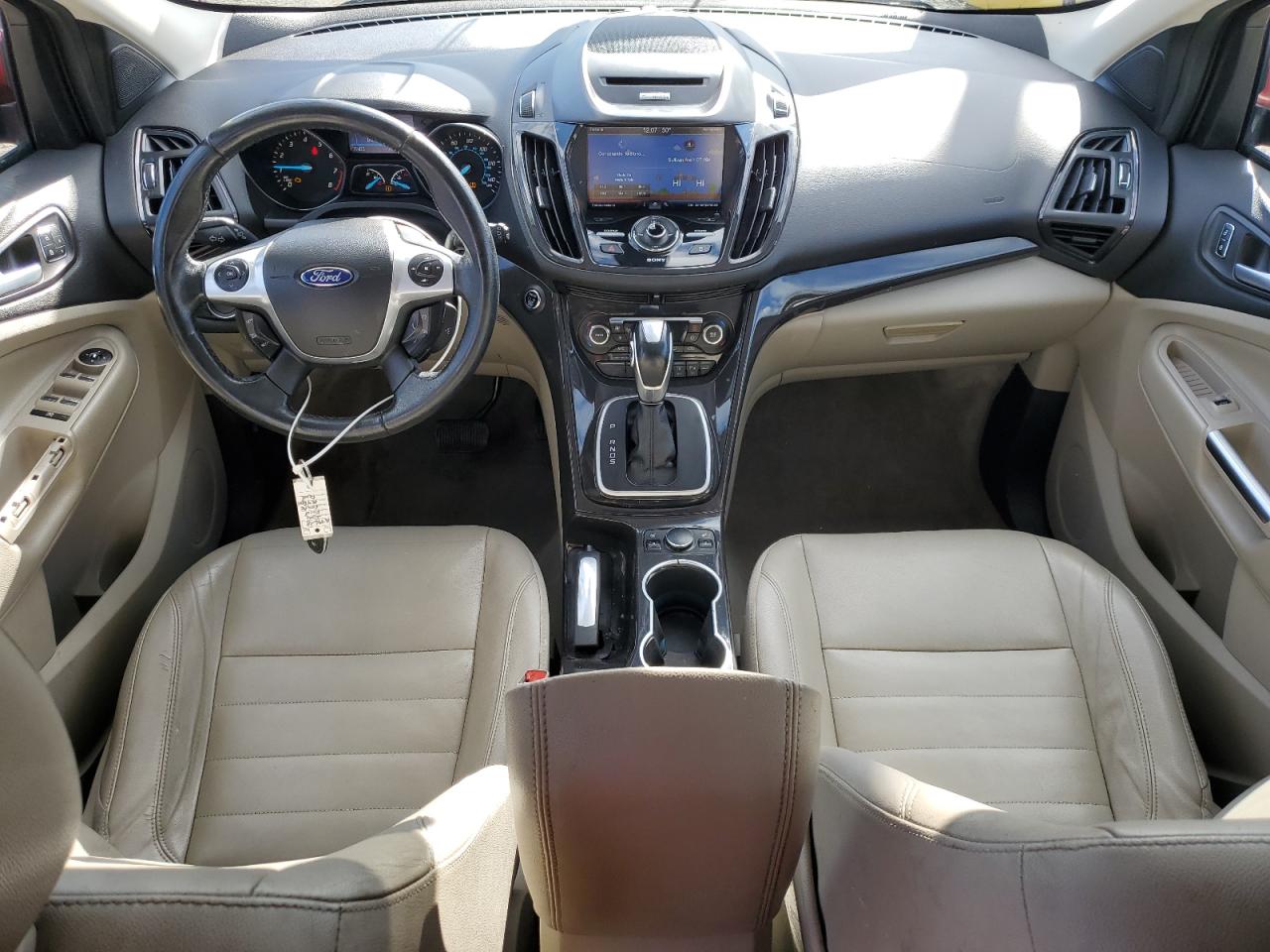 Ford Escape Titanium Image 8