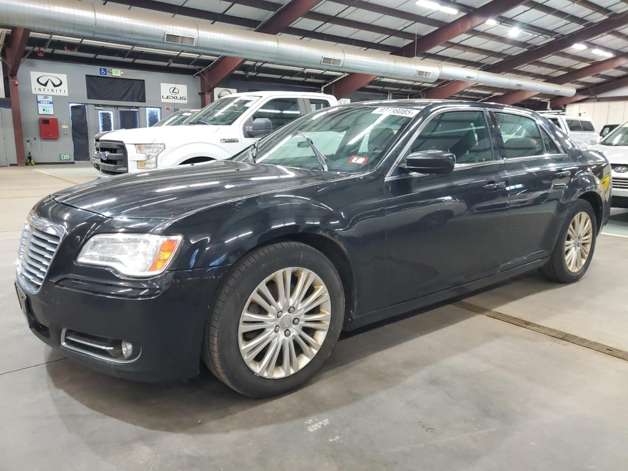 Chrysler 300 Image 1