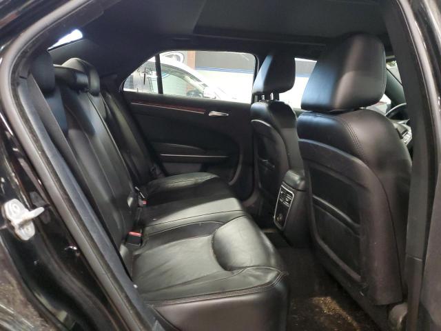 Chrysler 300 Image 12