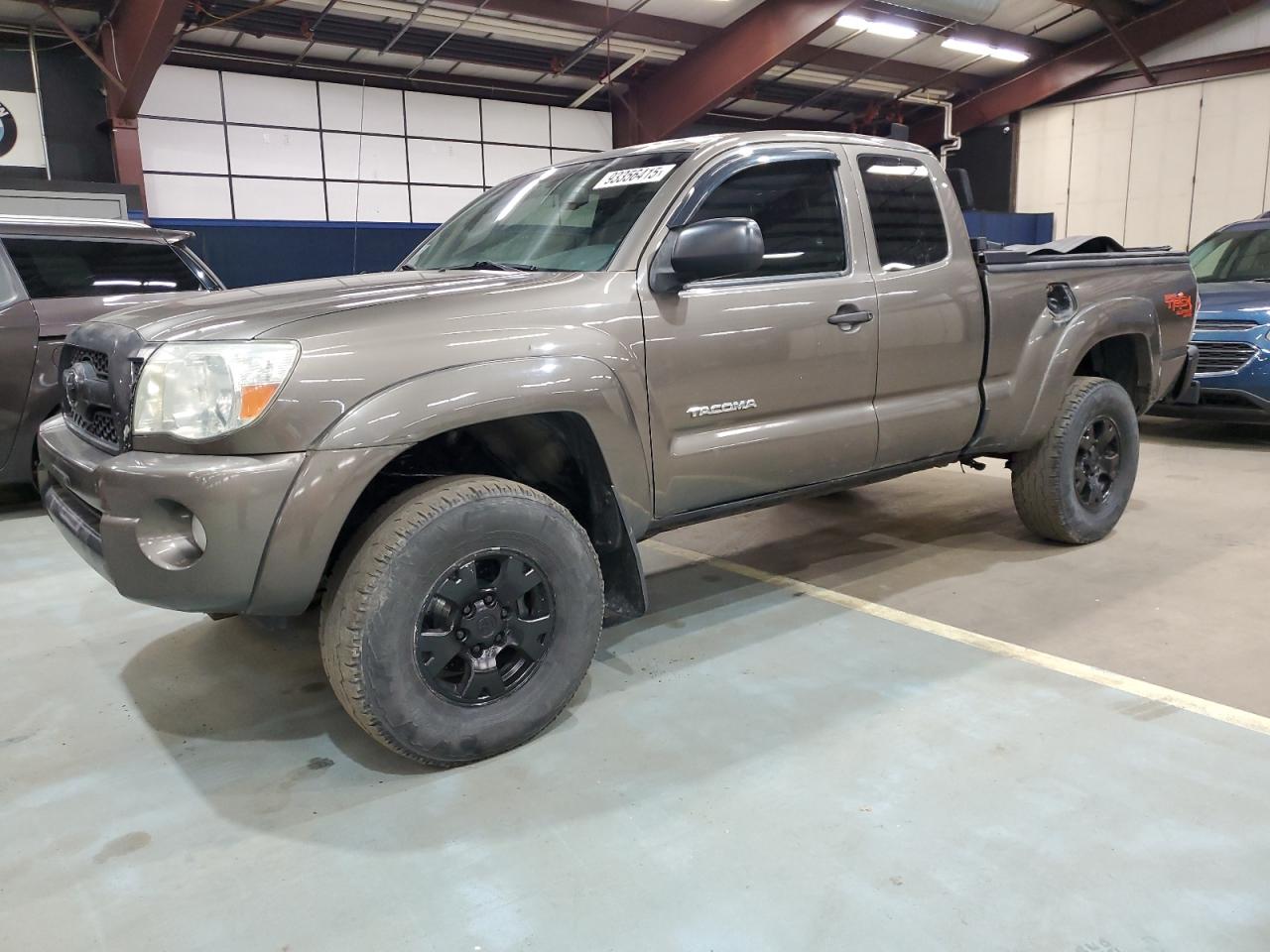 Toyota Tacoma Access Cab Image 1